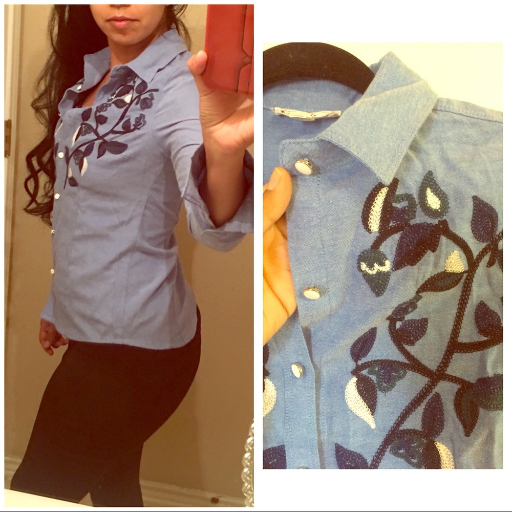 Denim embroidered shirt size small western jean